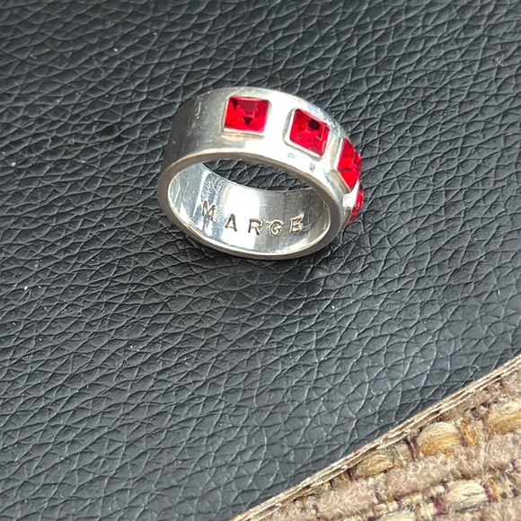Modern Sterling Silver Artisan Ring w Red Gemstones  Mimi & Marge Size 5.5 - 6 - Picture 4 of 4